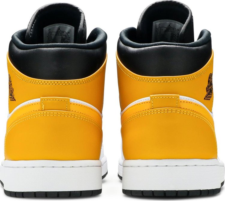 Nike Air Jordan 1 Mid 'University Gold'