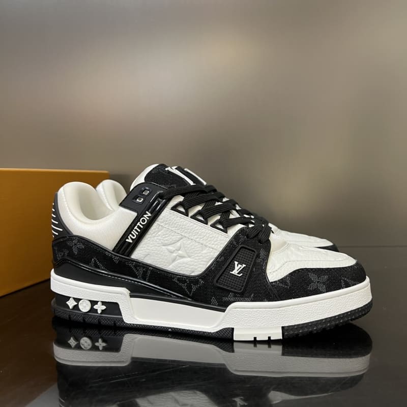 Louis Vuitton LV Trainer White Black